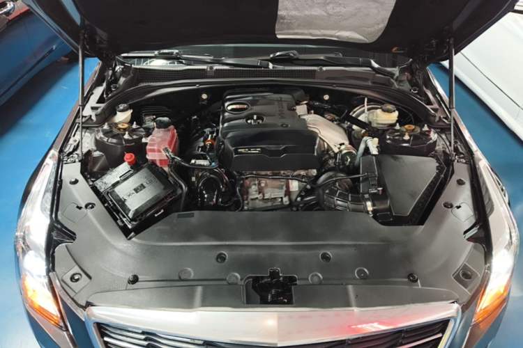Used Cadillac ATS-L 2016 28T Fashion Edition Engine Bay
