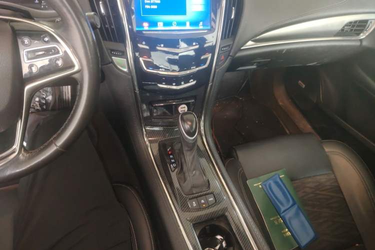 Used Cadillac ATS-L 2016 28T Tech Edition Gear Lever