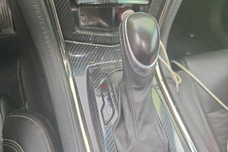 Used Cadillac ATS-L 2016 28T Tech Edition Gear Lever