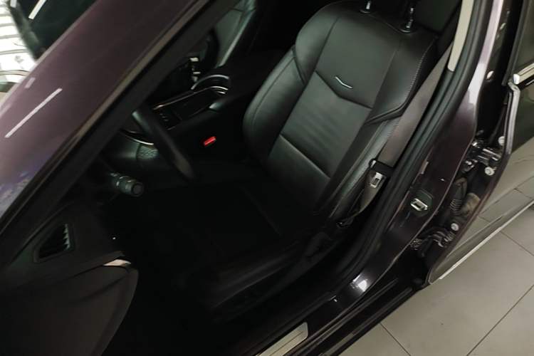 Used Cadillac ATS-L 2016 28T Fashion Edition Left Front Seat