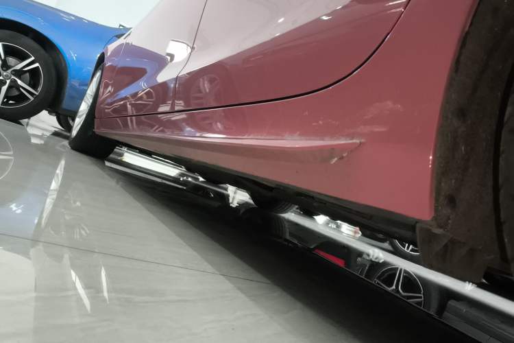 Used Cadillac ATS-L 2016 28T Tech Edition Left Side Sill