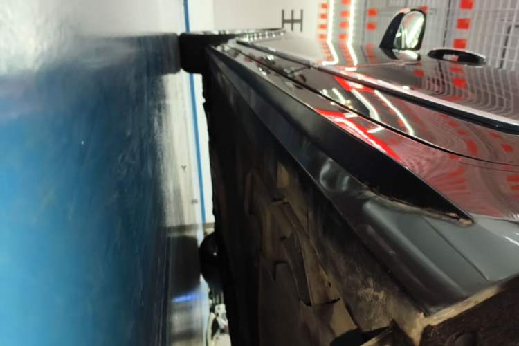 Used Cadillac ATS-L 2016 28T Fashion Edition Left Side Sill