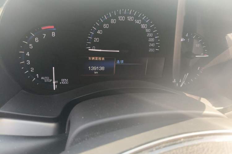 Used Cadillac ATS-L 2016 28T Fashion Edition Odometer Close Up