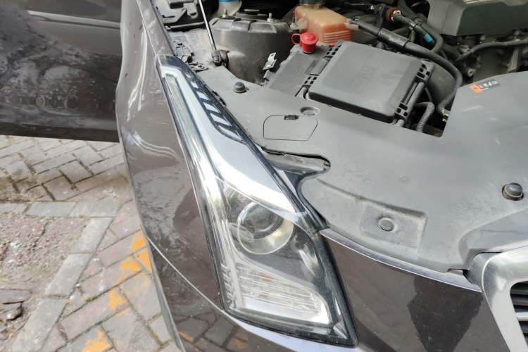 Used Cadillac ATS-L 2016 28T Tech Edition Right Front Headlight