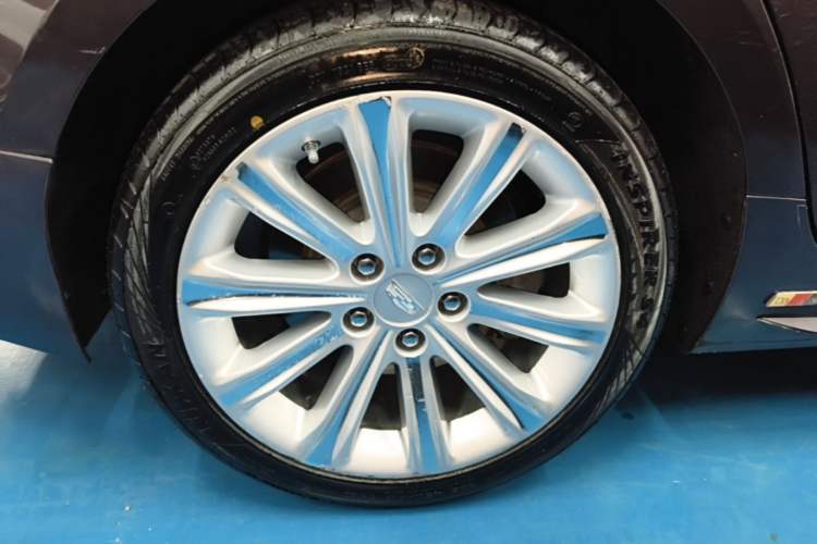 Used Cadillac ATS-L 2016 28T Fashion Edition Right Rear Wheel Hub