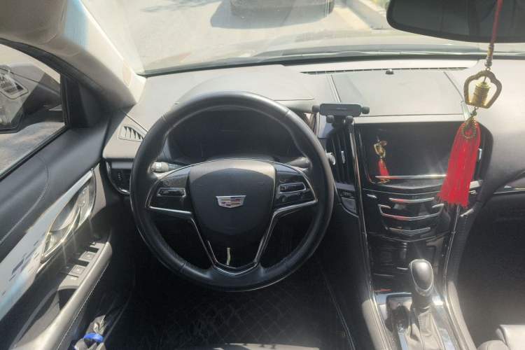 Used Cadillac ATS-L 2016 28T Fashion Edition Steering Wheel