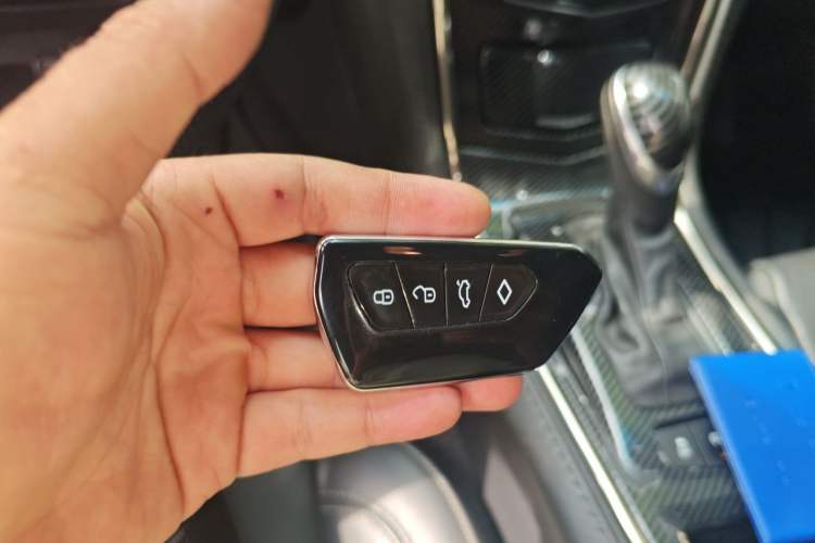 Used Cadillac ATS-L 2016 28T Fashion Edition Vehicle Key