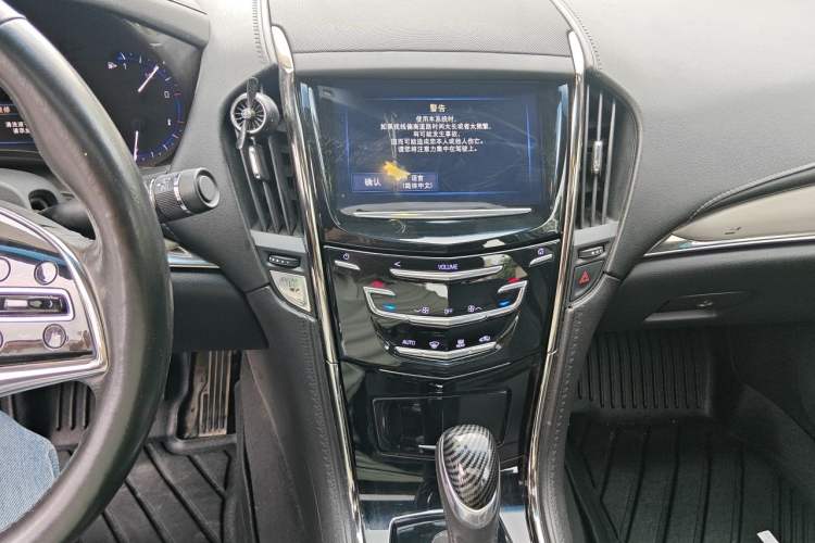 Used Cadillac ATS-L 2016 28T Fashion Edition Audio And AC Panel