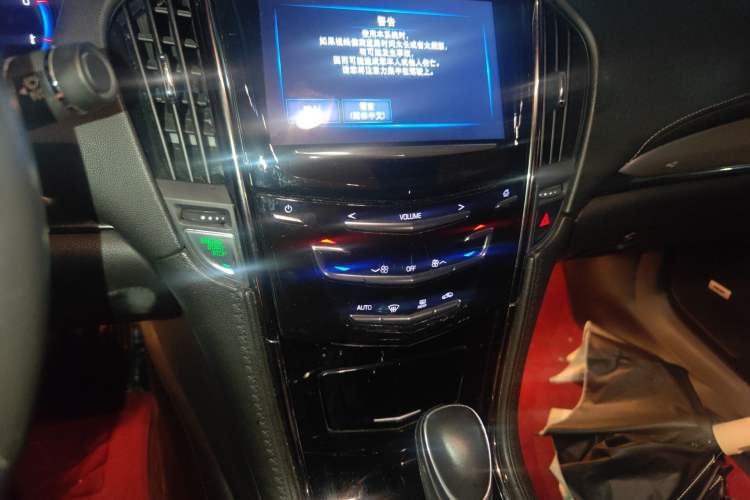 Used Cadillac ATS-L 2016 28T Fashion Edition Audio And AC Panel
