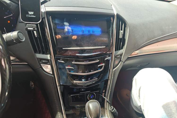 Used Cadillac ATS-L 2016 28T Fashion Edition Audio And AC Panel