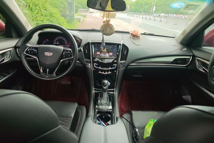 Used Cadillac ATS-L 2016 28T Tech Edition Center Console