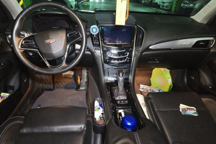 Used Cadillac ATS-L 2016 28T Luxury Version Center Console