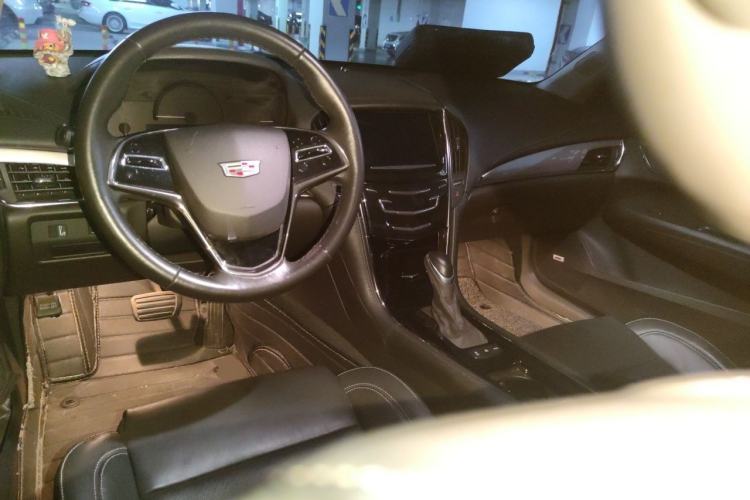 Used Cadillac ATS-L 2016 28T Fashion Edition Center Console