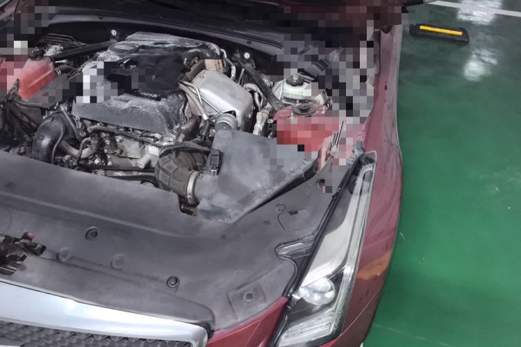 Used Cadillac ATS-L 2016 28T Fashion Edition Engine Bay Left