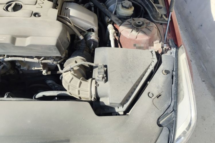 Used Cadillac ATS-L 2016 28T Tech Edition Engine Bay Left
