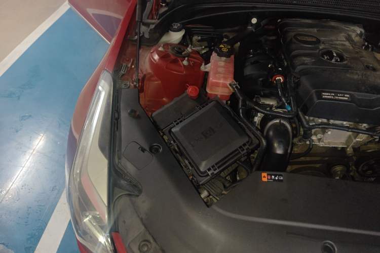 Used Cadillac ATS-L 2016 28T Fashion Edition Engine Bay Right