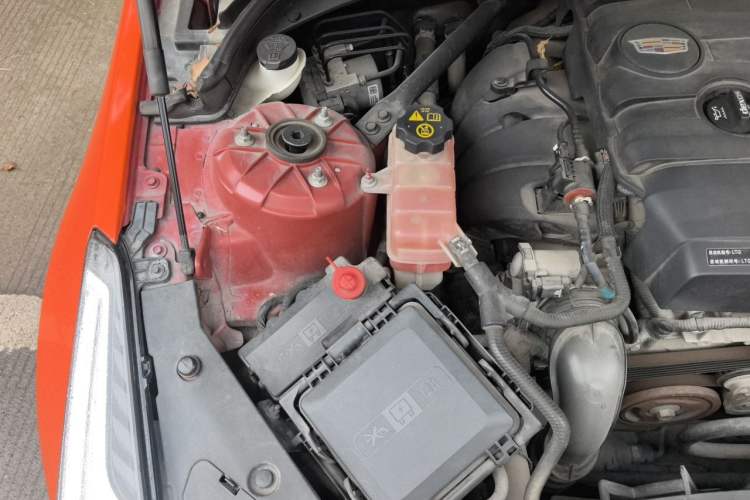 Used Cadillac ATS-L 2016 25T Comfort Model Engine Bay Right