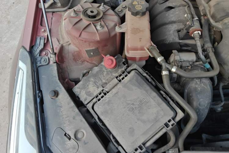Used Cadillac ATS-L 2016 28T Fashion Edition Engine Bay Right