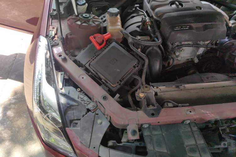 Used Cadillac ATS-L 2016 28T Fashion Edition Engine Bay Right