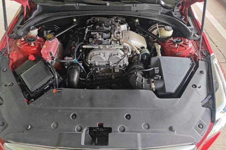 Used Cadillac ATS-L 2016 28T Tech Edition Engine Bay