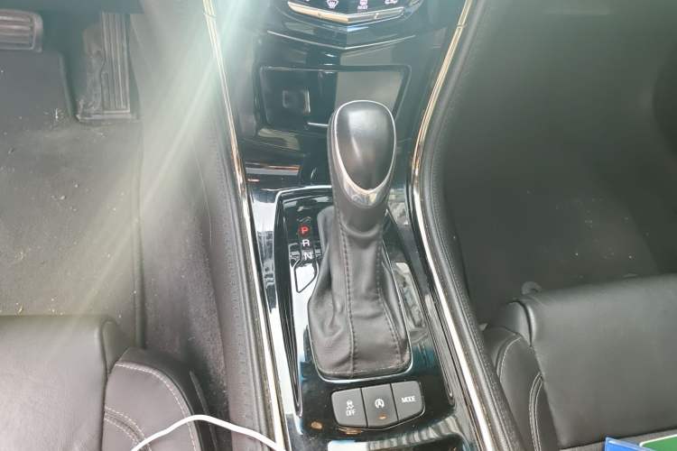 Used Cadillac ATS-L 2016 28T Tech Edition Gear Lever