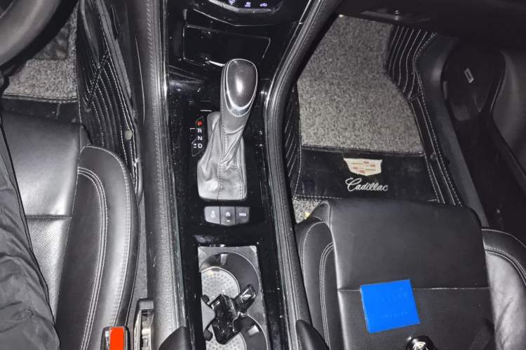 Used Cadillac ATS-L 2016 28T Fashion Edition Gear Lever