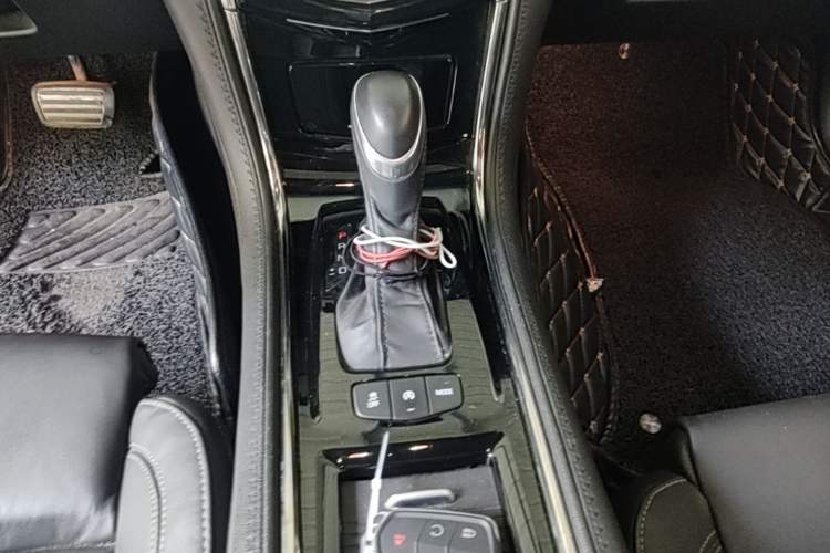 Used Cadillac ATS-L 2016 28T Luxury Version Gear Lever