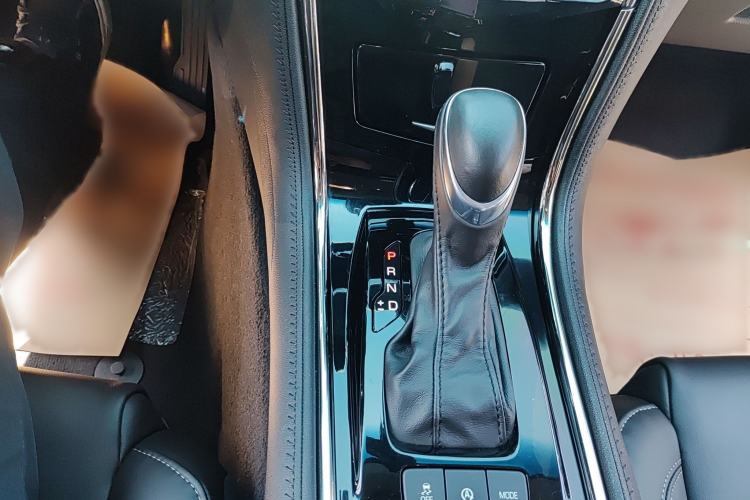 Used Cadillac ATS-L 2016 28T Tech Edition Gear Lever