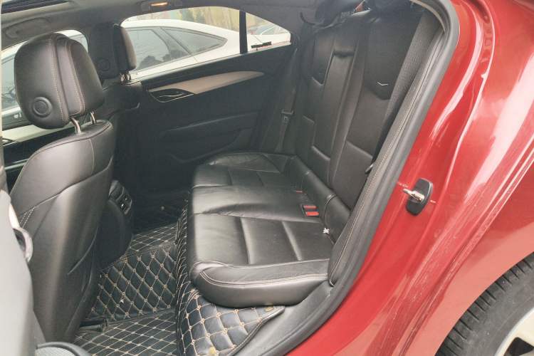 Used Cadillac ATS-L 2016 28T Fashion Edition Interior 4