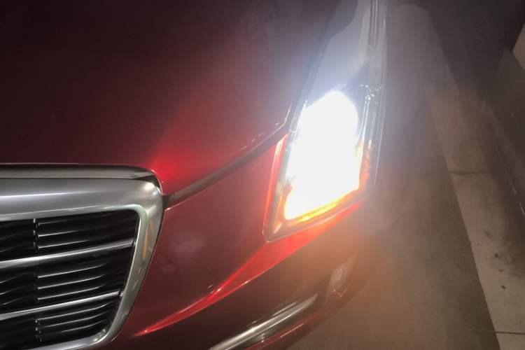 Used Cadillac ATS-L 2016 28T Fashion Edition Left Front Headlight