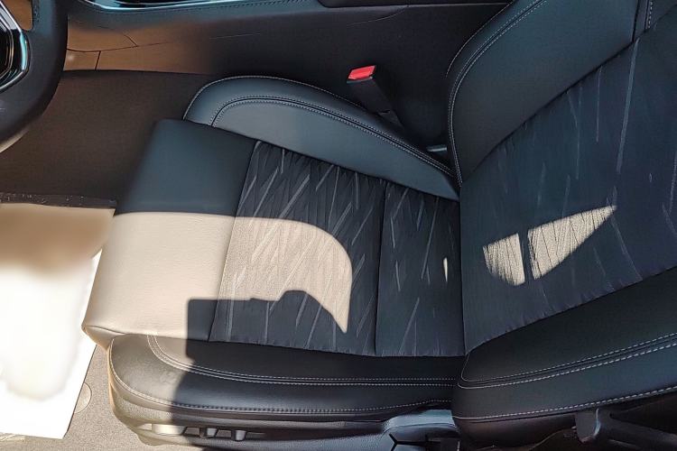 Used Cadillac ATS-L 2016 28T Tech Edition Left Front Seat