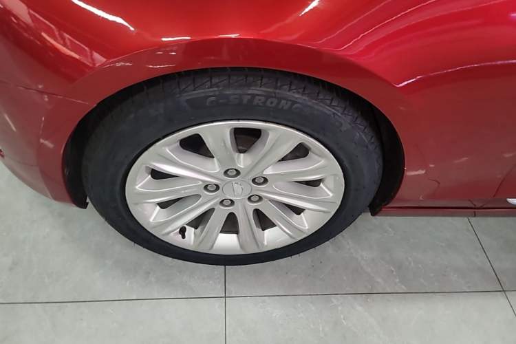Used Cadillac ATS-L 2016 28T Tech Edition Left Front Wheel Hub