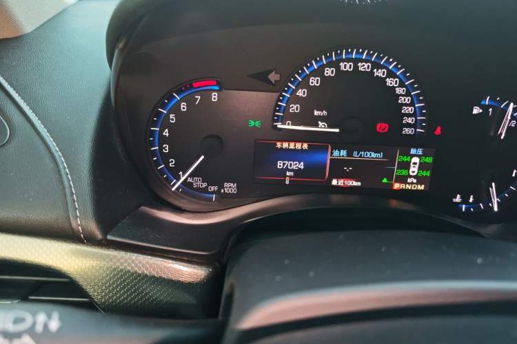 Used Cadillac ATS-L 2016 28T Tech Edition Odometer Close Up