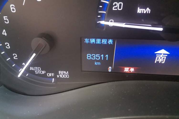Used Cadillac ATS-L 2016 28T Fashion Edition Odometer Close Up