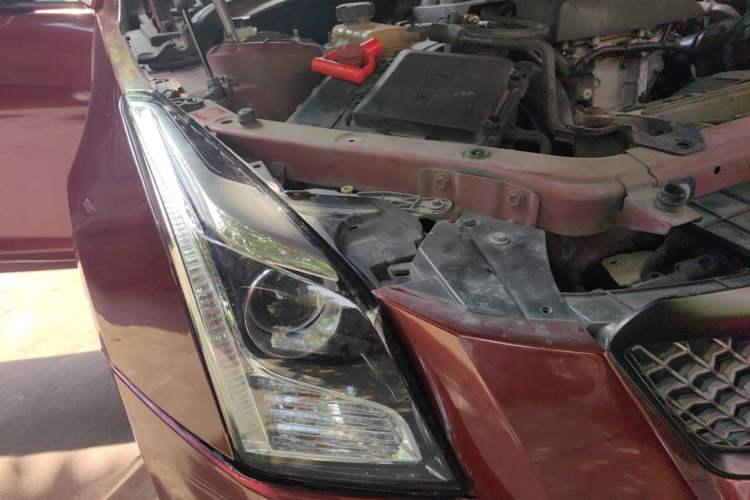Used Cadillac ATS-L 2016 28T Fashion Edition Right Front Headlight