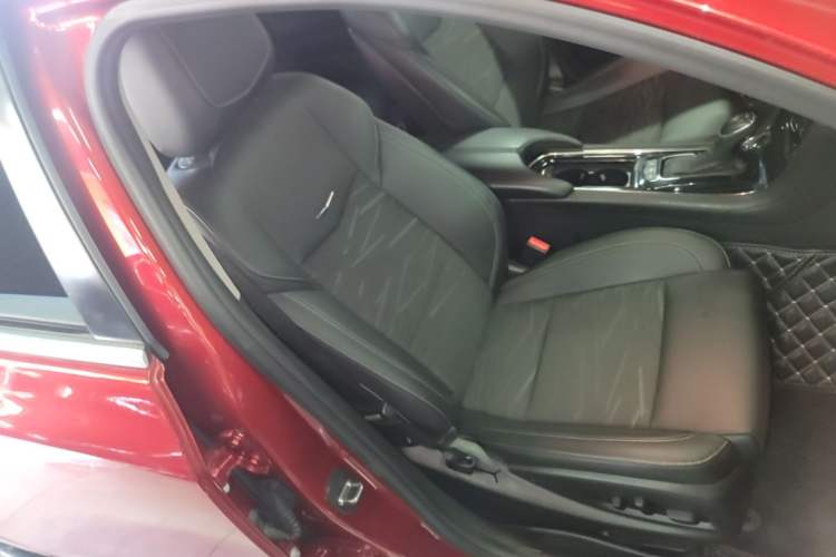 Used Cadillac ATS-L 2016 28T Tech Edition Right Front Seat