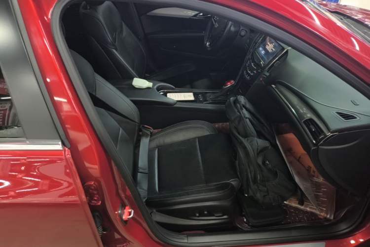 Used Cadillac ATS-L 2016 28T Fashion Edition Right Front Seat