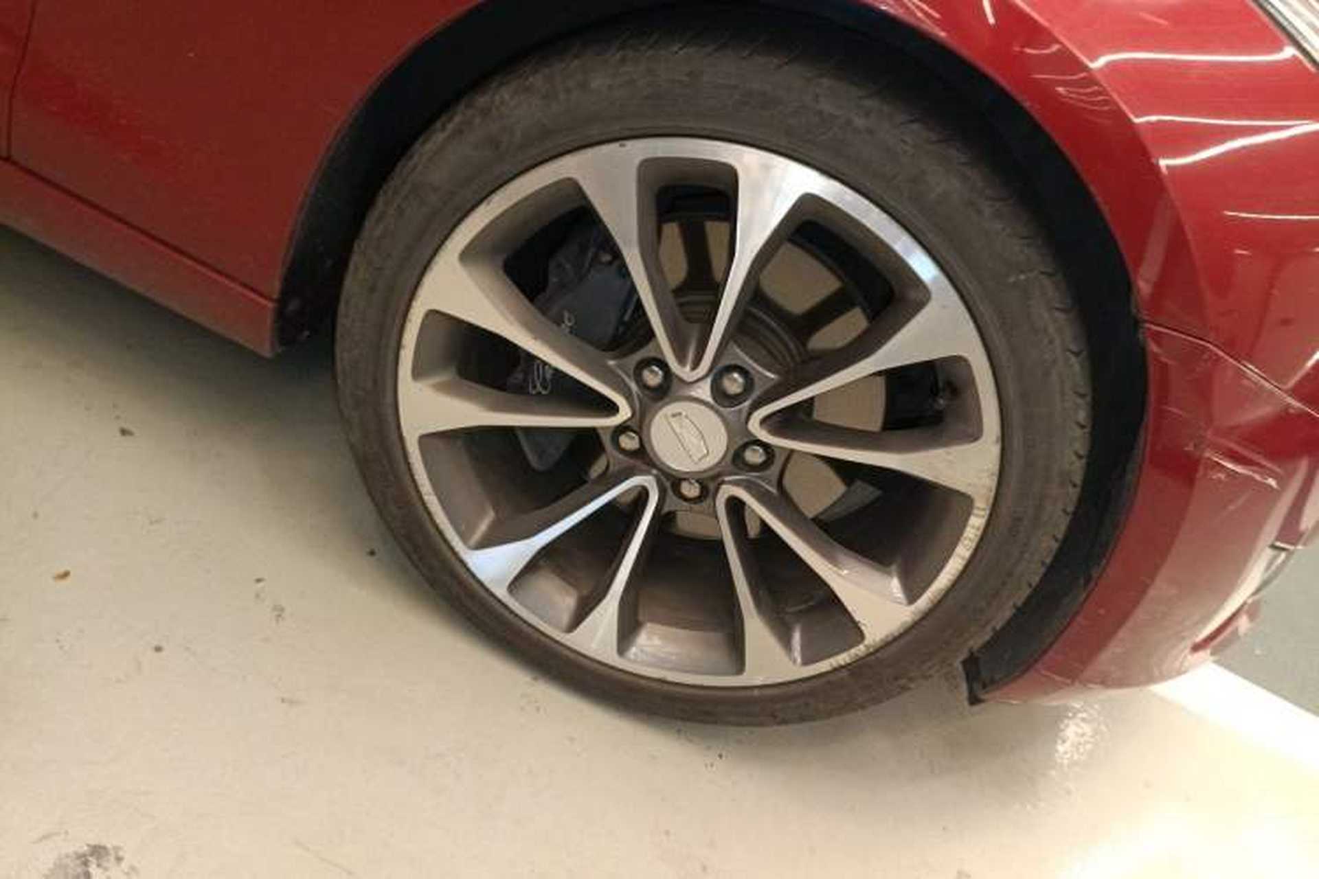 Used Cadillac ATS-L 2016 25T Fashion Edition Right Front Wheel Hub