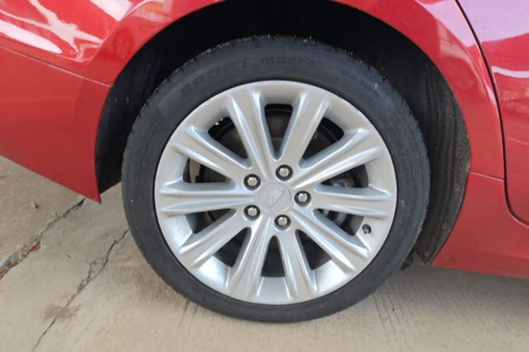 Used Cadillac ATS-L 2016 28T Tech Edition Right Rear Wheel Hub