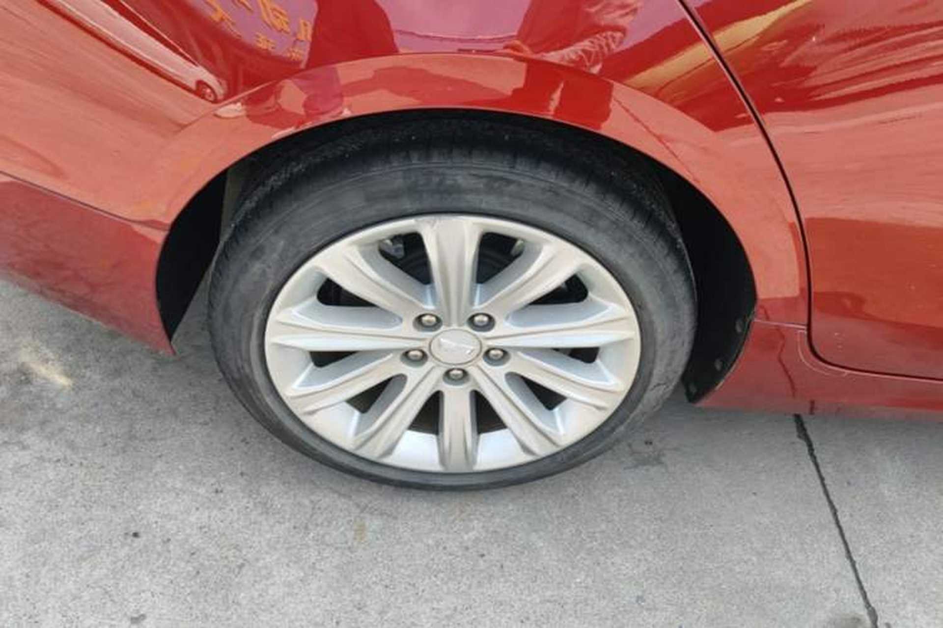 Used Cadillac ATS-L 2016 28T Tech Edition Right Rear Wheel Hub
