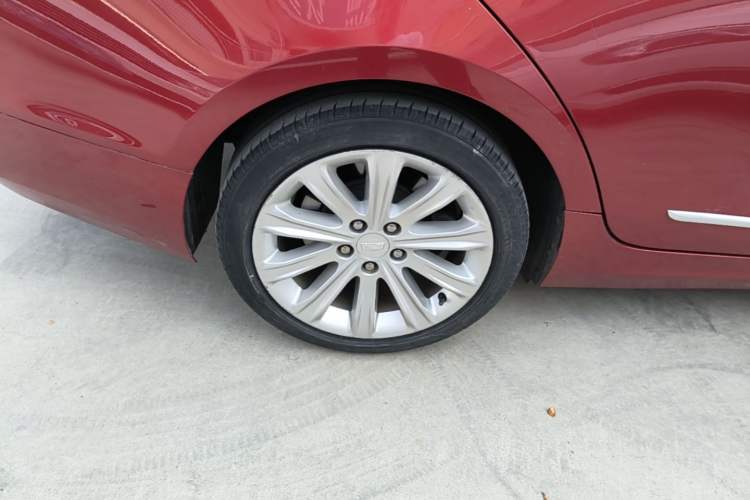 Used Cadillac ATS-L 2016 28T Fashion Edition Right Rear Wheel Hub