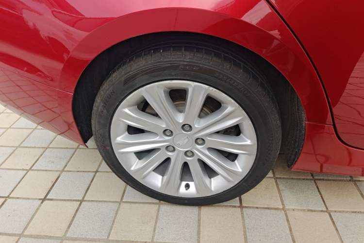 Used Cadillac ATS-L 2016 28T Tech Edition Right Rear Wheel Hub