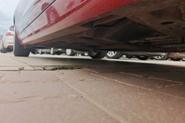 Used Cadillac ATS-L 2016 28T Tech Edition Right Side Sill
