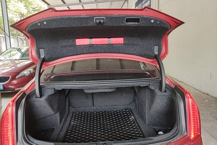 Used Cadillac ATS-L 2016 28T Luxury Version Trunk