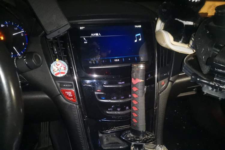 Used Cadillac ATS-L 2016 28T Tech Edition Audio And AC Panel