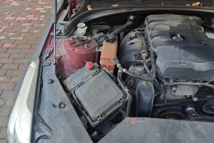 Used Cadillac ATS-L 2016 28T Fashion Edition Engine Bay Right
