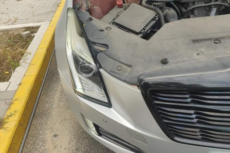 Used Cadillac ATS-L 2016 28T Fashion Edition Right Front Headlight