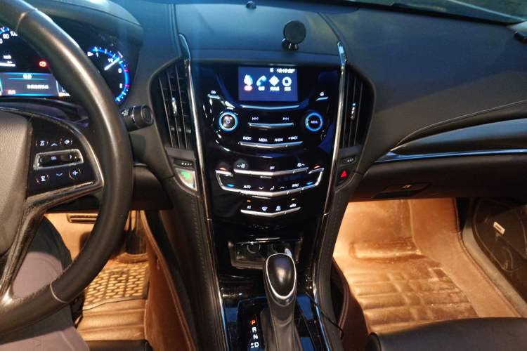 Used Cadillac ATS-L 2016 28T Tech Edition Audio And AC Panel