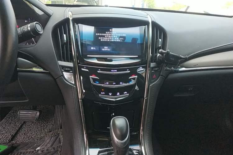 Used Cadillac ATS-L 2016 28T Fashion Edition Audio And AC Panel