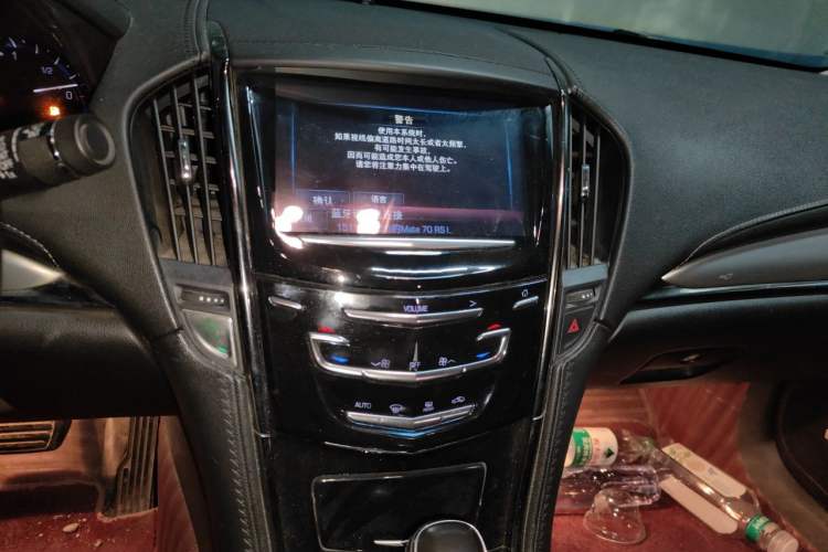 Used Cadillac ATS-L 2016 28T Fashion Edition Audio And AC Panel